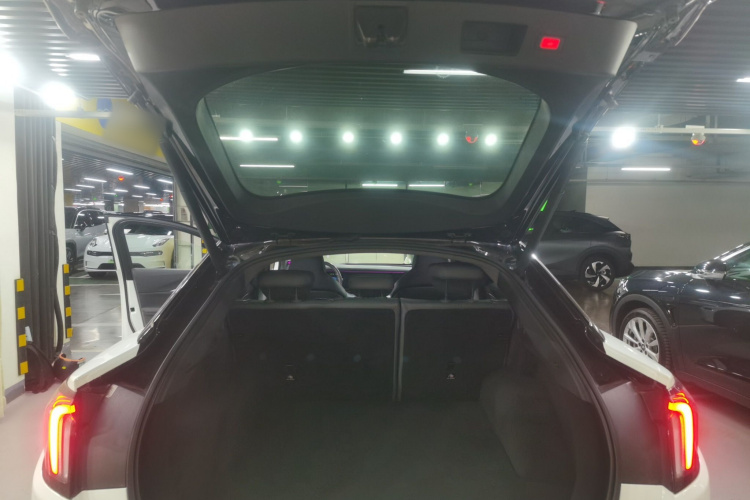 ARCFOX极狐 极狐 阿尔法S(ARCFOX αS) 2022款 HI版 高阶版机舱底盘23