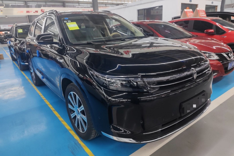 鸿蒙智行 问界M7 2024款 1.5T 智驾后驱Pro版 5座车身外观6002