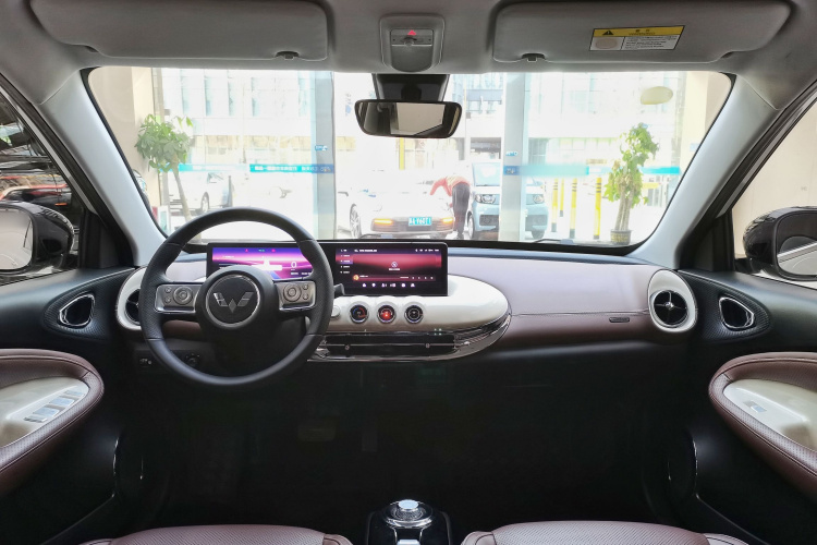 五菱汽车 五菱缤果 2023款 410km 灵犀尊享款中控内饰7003