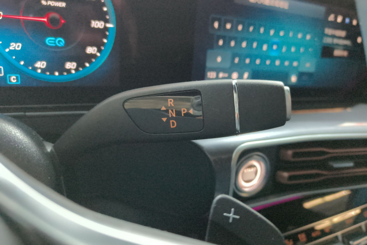 奔驰EQC 2022款 改款 EQC 400 4MATIC局部细节18