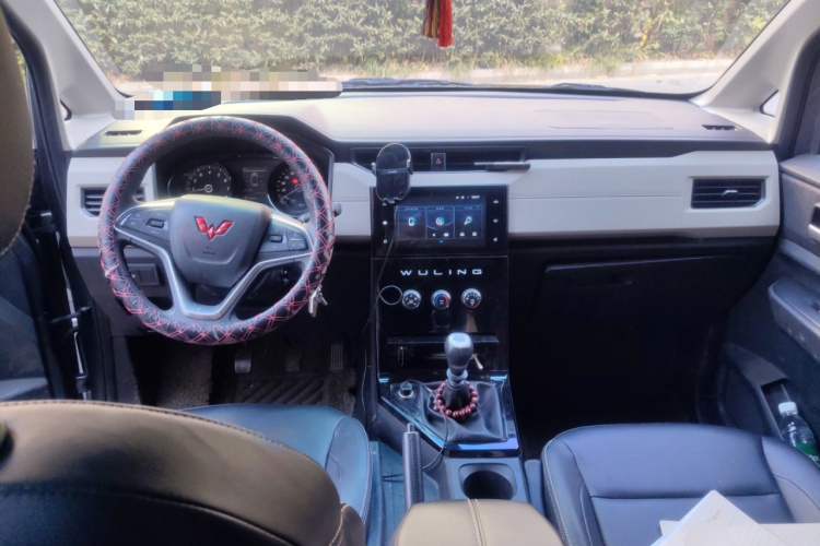 五菱汽车 五菱征程 2021款 1.5T 手动豪华型中控内饰12