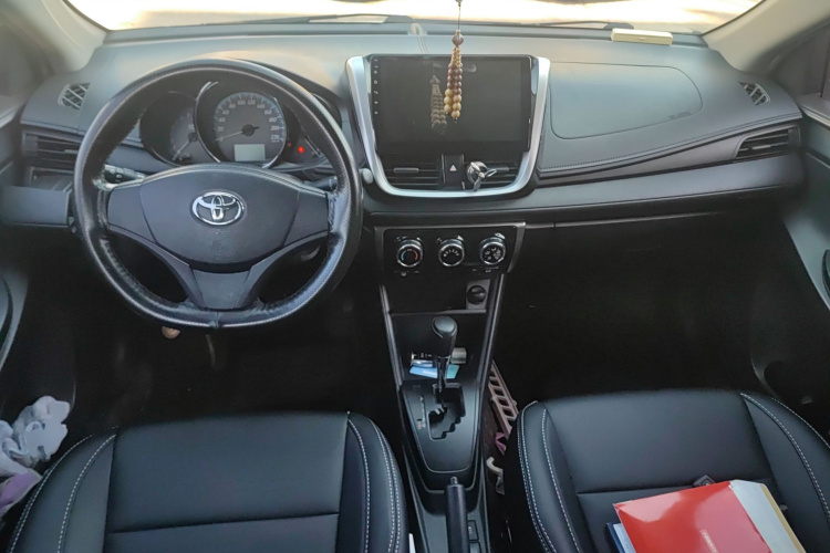 丰田 YARiS L 致炫 2019款 1.5E CVT魅动版 国VI中控内饰12