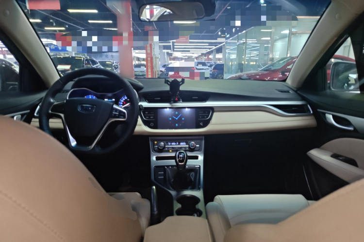 吉利汽车 帝豪 2018款 1.5L 手动豪华型中控内饰12