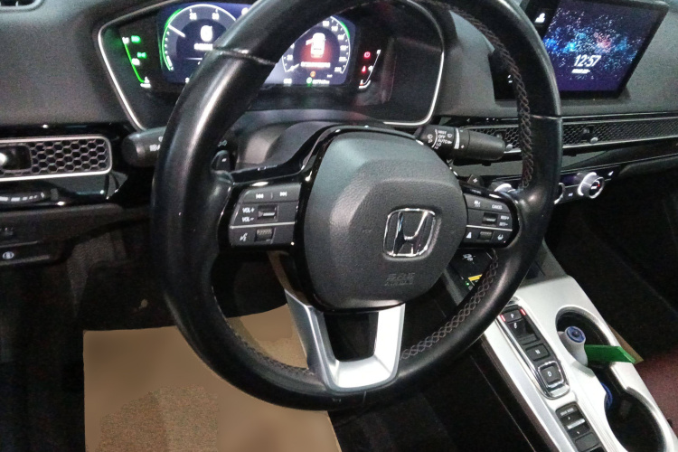 本田 型格 2023款 2.0L e:HEV 锐·尊享版中控内饰13