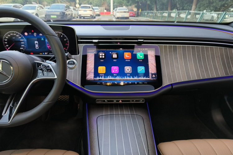 奔驰E级 2025款 E 300 L 时尚型局部细节16