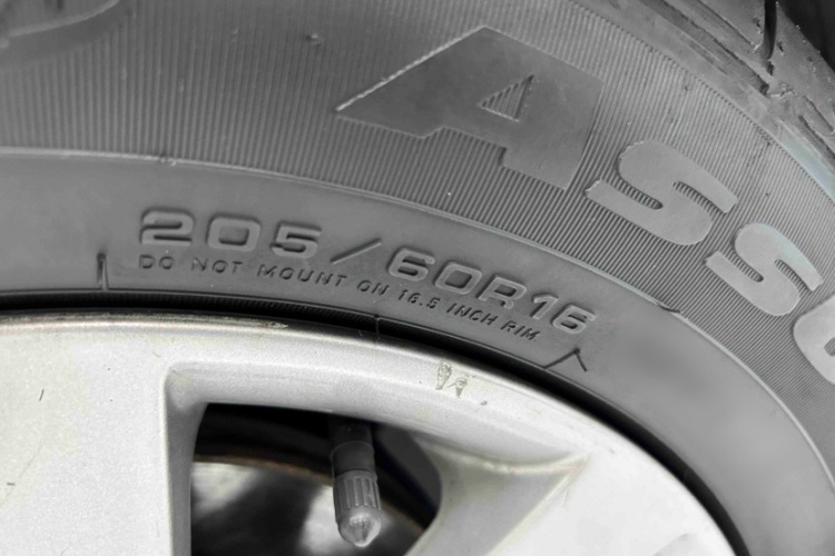 现代 名图 2014款 1.8L 自动智能型GLS局部细节9003