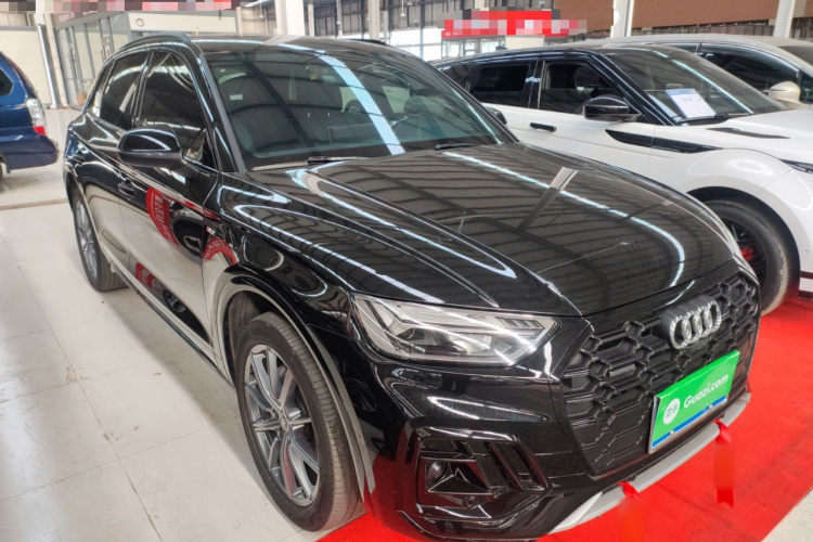 奥迪Q5L 2023款 40T 豪华动感型车身外观6002