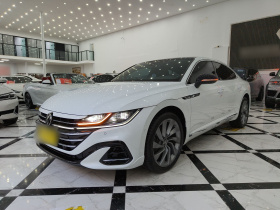 一汽-大众CC 2024款 380TSI 夺目版