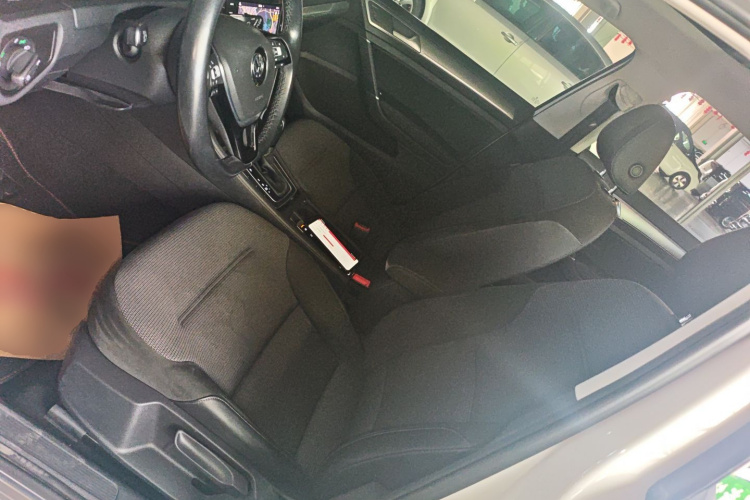 大众 高尔夫 2019款 1.6L 自动舒适型 国V局部细节19