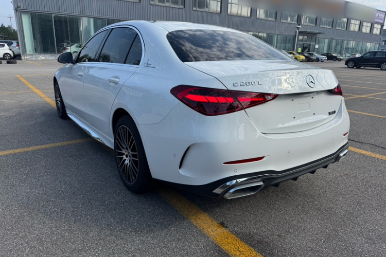 奔驰C级 2025款 C 260 L 运动版车身外观6003