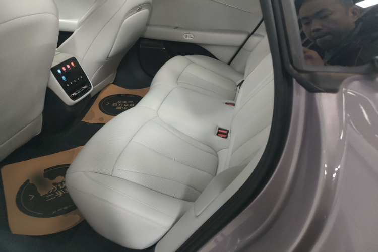 小鹏P7+ 2024款 长续航 Max中控内饰7004