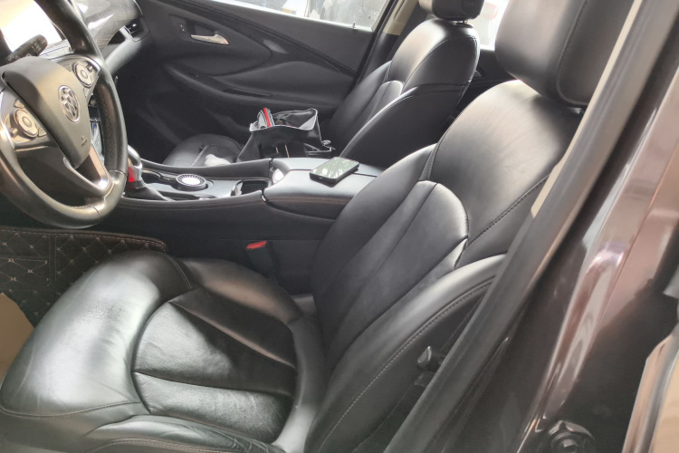 别克 昂科威 2018款 20T 两驱精英型中控内饰19