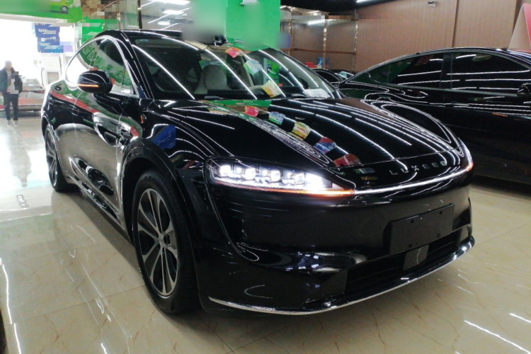 鸿蒙智行 智界R7 2024款 纯电 667km Max车身外观3