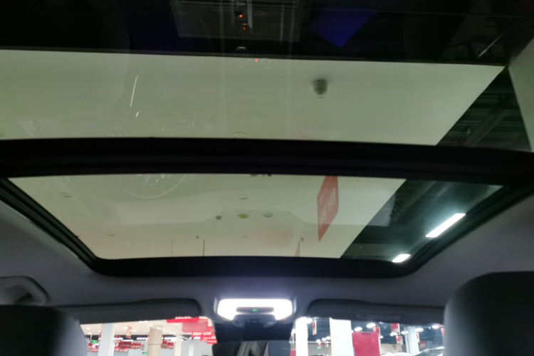 红旗H5 PHEV 2025款 170 超混版中控内饰22