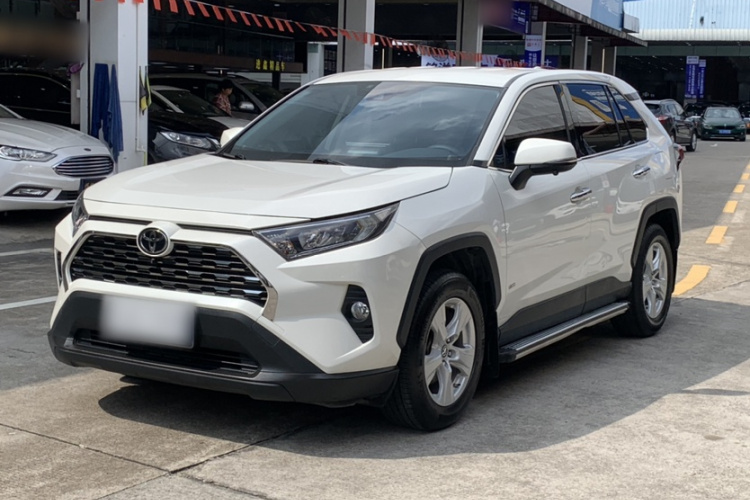 丰田 RAV4荣放 2020款 2.0L CVT两驱都市版车身外观6004
