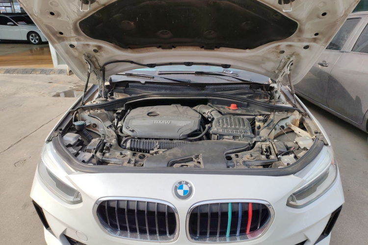 宝马1系 2020款 125i 领先型M运动套装局部细节24