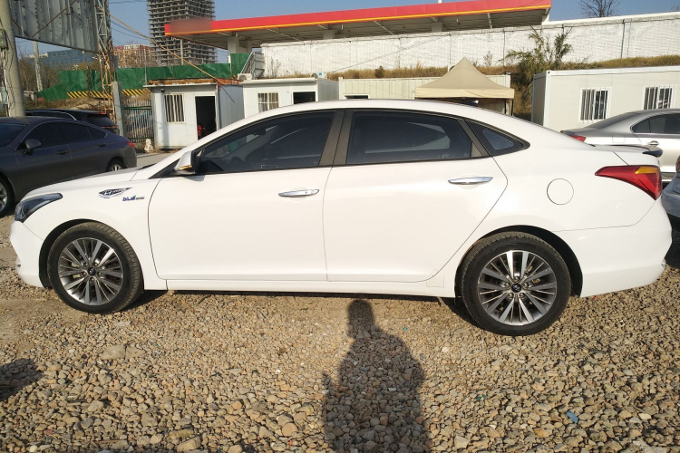 现代 名图 2017款 1.6T 自动智能型GLS 国V车身外观4