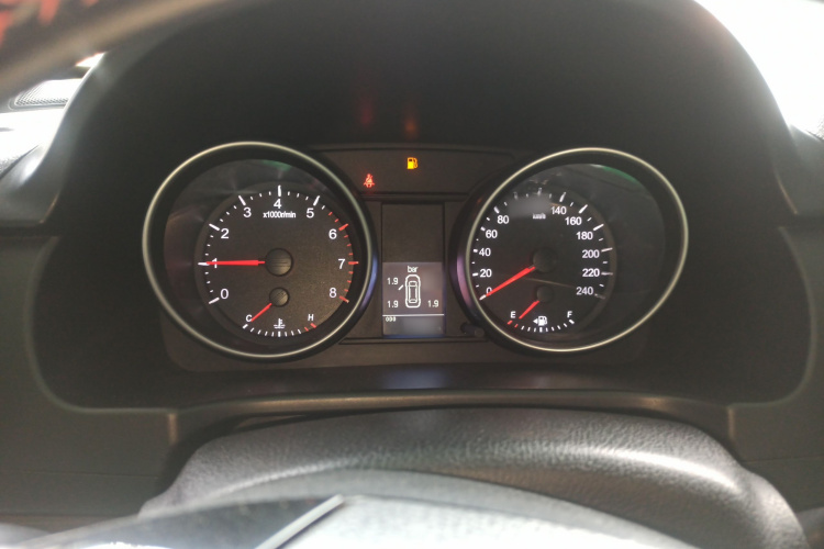 哈弗H6 2014款 运动版 1.5T 手动两驱精英型局部细节14