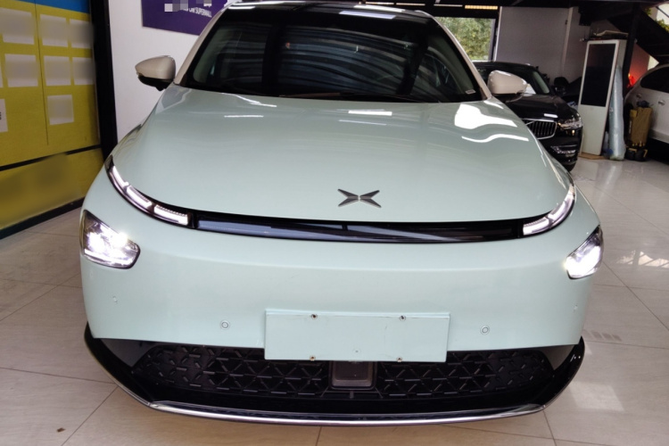 小鹏G3 2021款 G3i 460N车身外观2