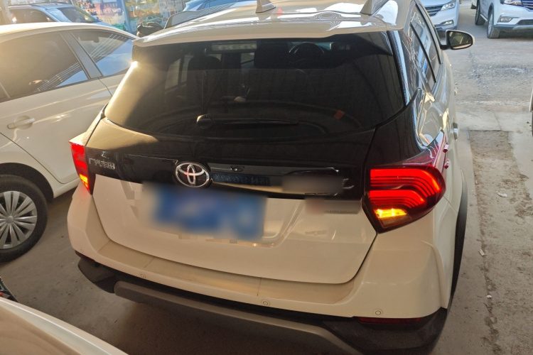 丰田 YARiS L 致炫 2022款 致炫X 1.5L CVT领先PLUS版车身外观6