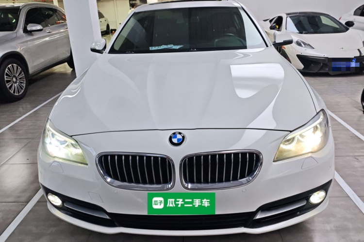 宝马5系(进口) 2014款 520i 典雅型车身外观2