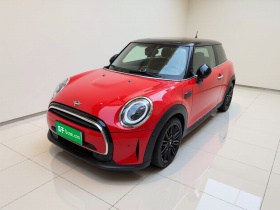MINI 2022款 1.5T COOPER 艺术家