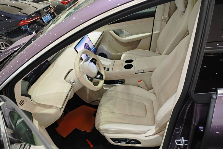 鸿蒙智行 智界R7 2024款 纯电 736km UItra中控内饰19