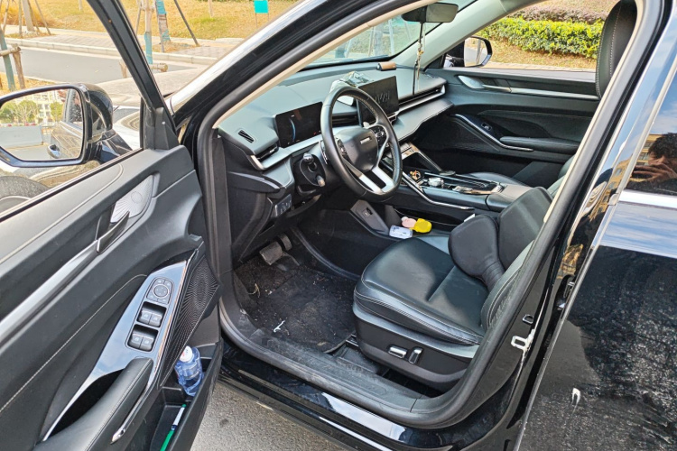 哈弗H6 2021款 第三代 1.5T 自动两驱Max中控内饰20