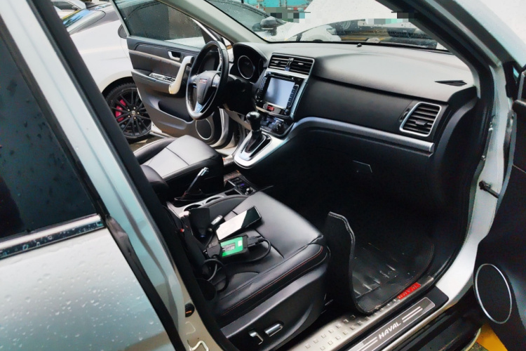 哈弗H6 2015款 运动版 1.5T 自动两驱豪华型局部细节9005