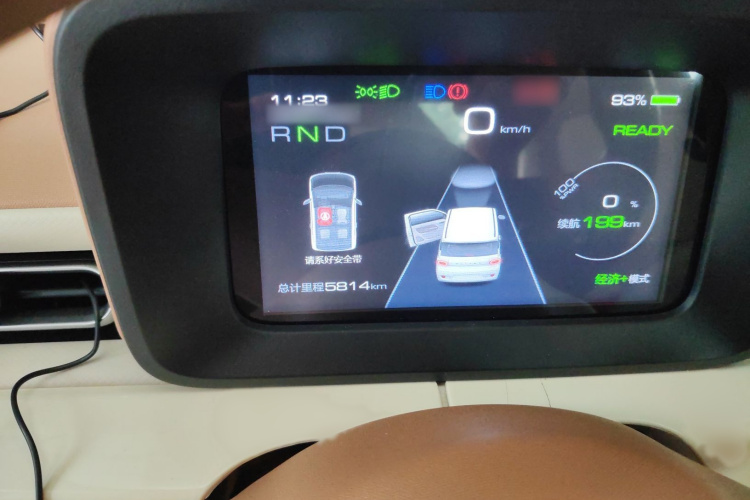 五菱汽车 宏光MINIEV 2024款 第三代 215km 进阶版局部细节14