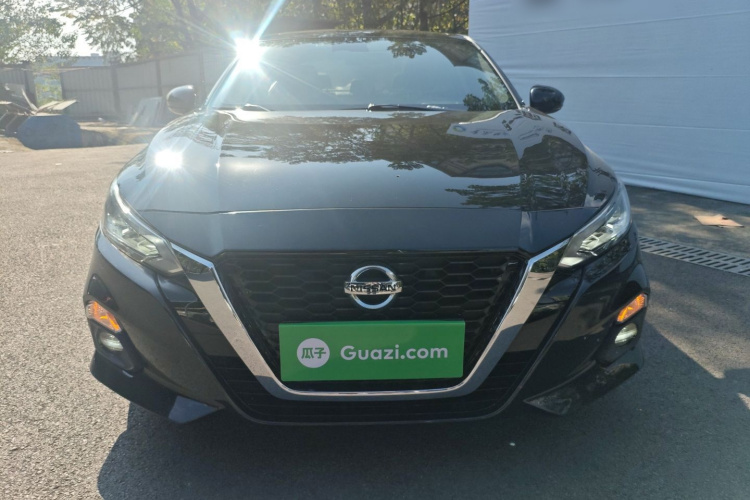 日产 天籁 2021款 2.0L XL 舒适版车身外观2