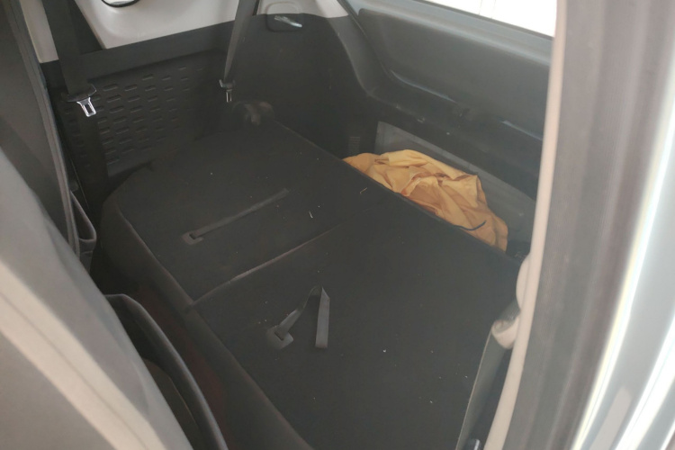 五菱汽车 宏光MINIEV 2021款 马卡龙臻享款 磷酸铁锂中控内饰21