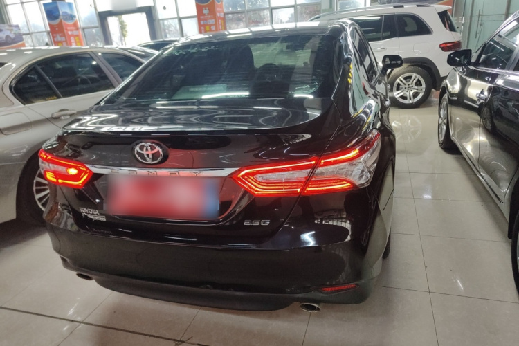 丰田 凯美瑞 2018款 2.5G 豪华版车身外观6004