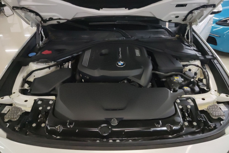 宝马3系GT 2019款 320i 时尚型局部细节24