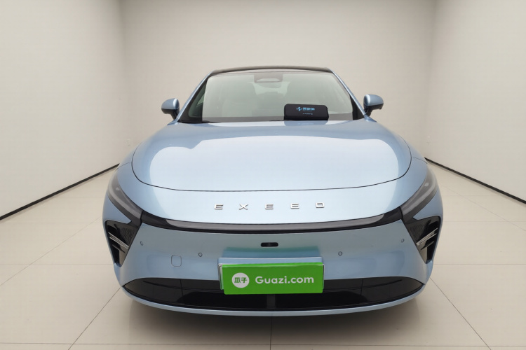 星途 星纪元 ES 2024款 Max长续航版车身外观2