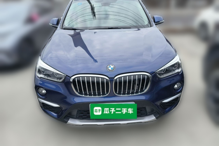 宝马X1 2018款 xDrive20Li 豪华型车身外观2