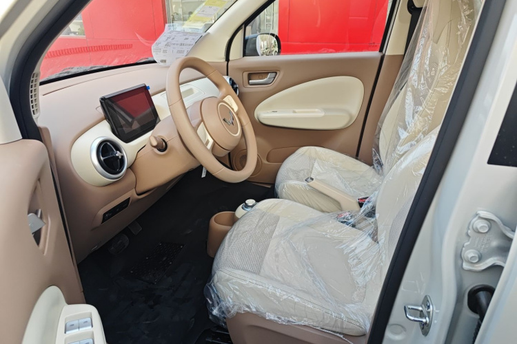 五菱汽车 宏光MINIEV 2025款 四门版 进阶款中控内饰19