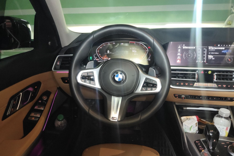 宝马3系 2020款 325Li M运动曜夜套装中控内饰13