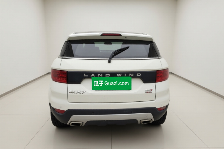 陆风X7 2015款 2.0T 全景尊贵版车身外观6