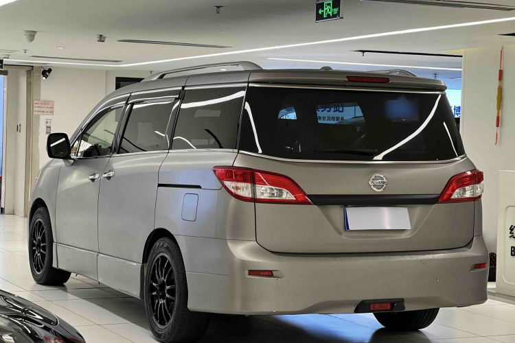 日产 贵士 2013款 3.5L SL车身外观6001