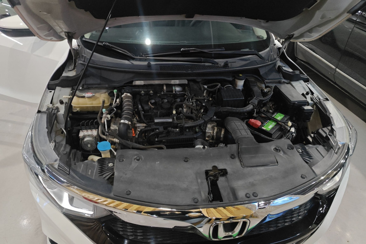 本田 凌派 2019款 180Turbo CVT豪华版 国VI机舱底盘24