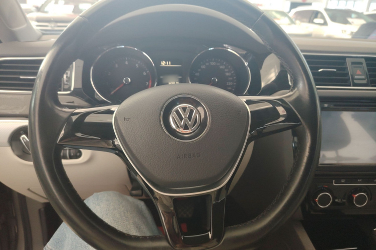 大众 速腾 2015款 1.6L 自动舒适型局部细节13