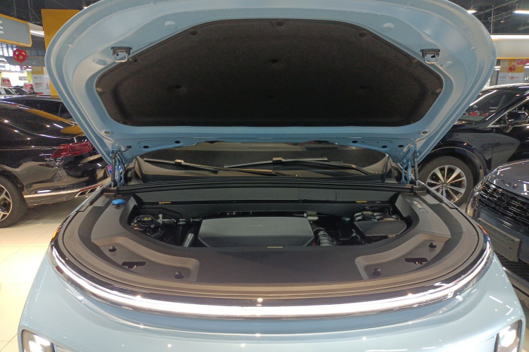 理想汽车 理想L8 2025款 Max 智能焕新版局部细节24