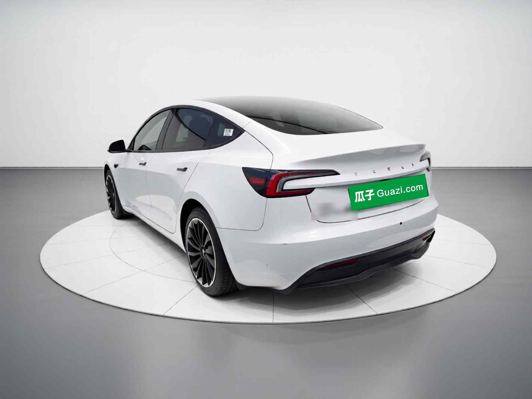 特斯拉 Model 3 2023款 后轮驱动版(3)