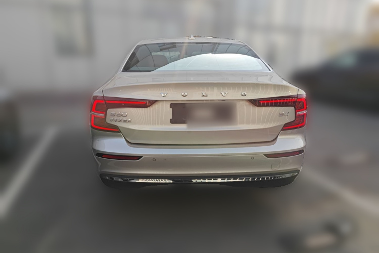 沃尔沃S60 2025款 B4 智逸豪华版车身外观6