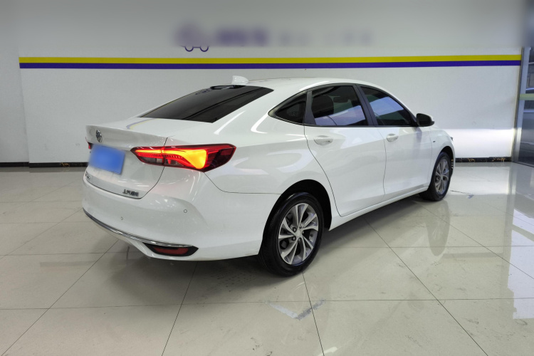 别克 威朗 2023款 Pro 乐享版车身外观7