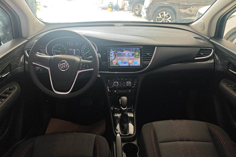 别克 昂科拉 2016款 18T 自动两驱都市领先型中控内饰7002