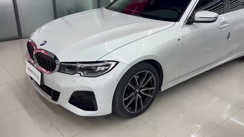 宝马3系 2021款 改款二 325Li M运动套装实拍1