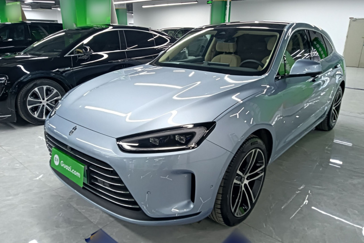 鸿蒙智行 问界M5 2023款 增程后驱标准版车身外观1