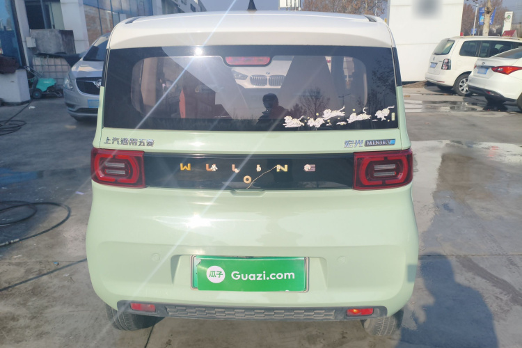 五菱汽车 宏光MINIEV 2021款 马卡龙时尚款 磷酸铁锂车身外观6004